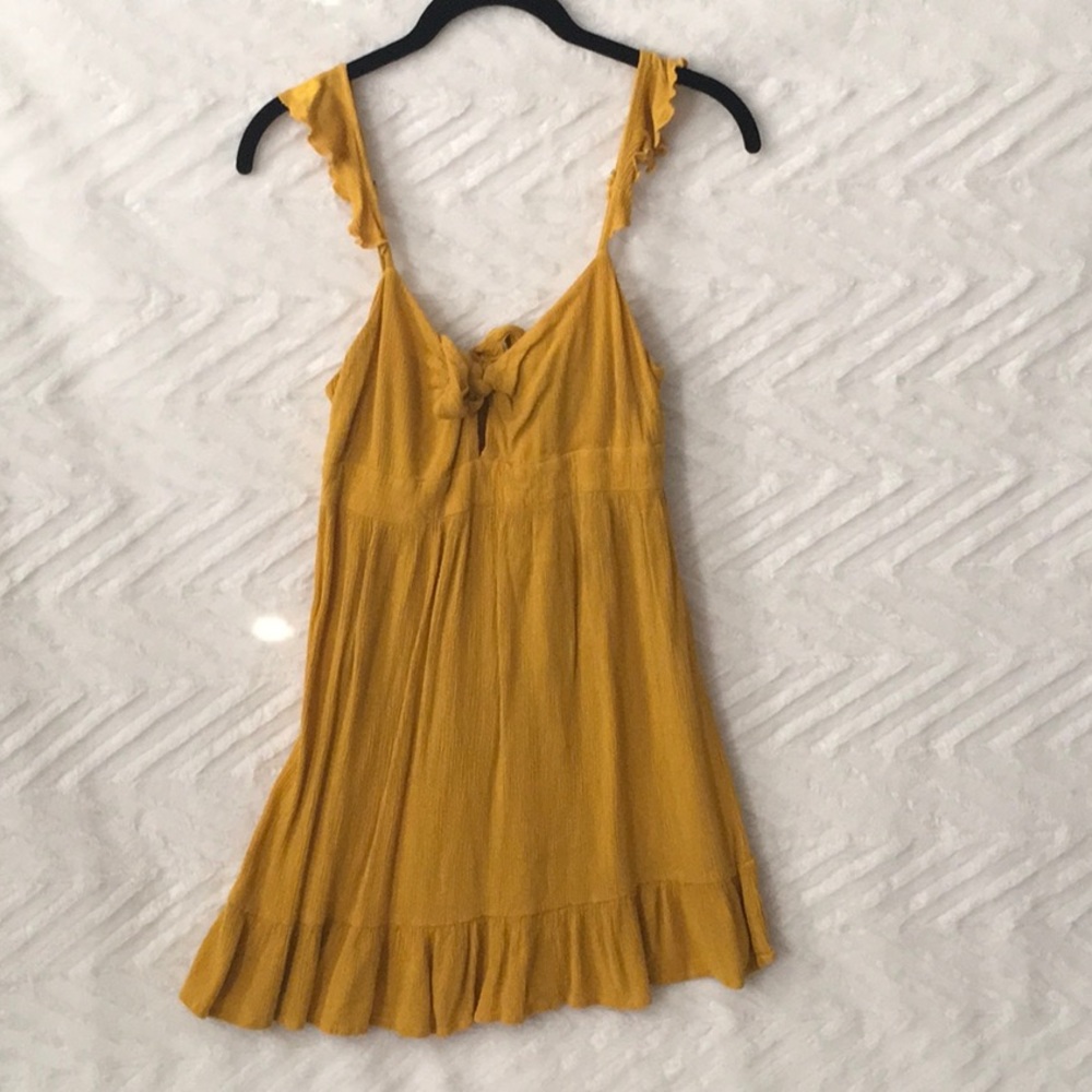 Mustard Yellow dress, with key hole front and zipper back.